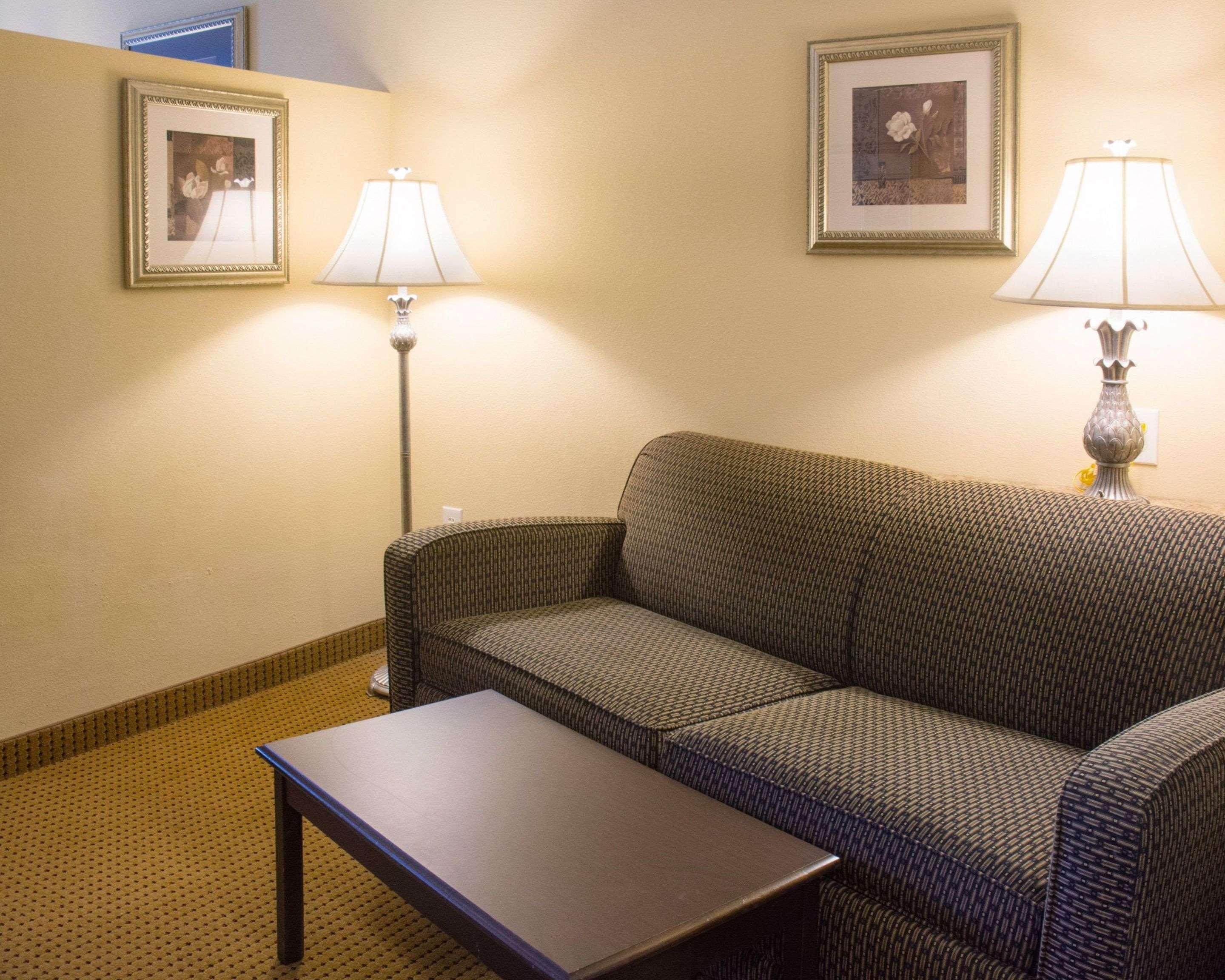 Comfort Suites Fredericksburg North Eksteriør bilde