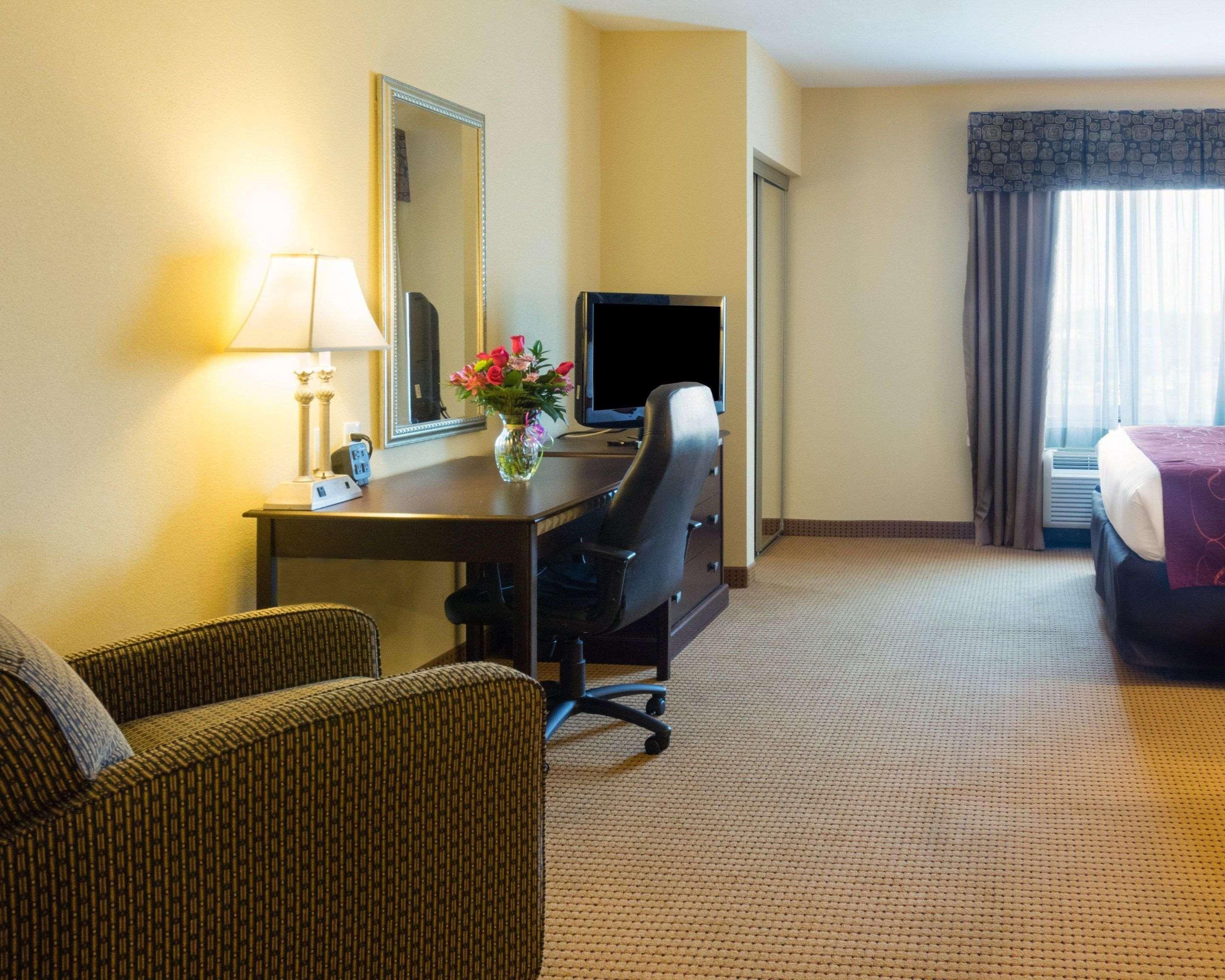 Comfort Suites Fredericksburg North Eksteriør bilde
