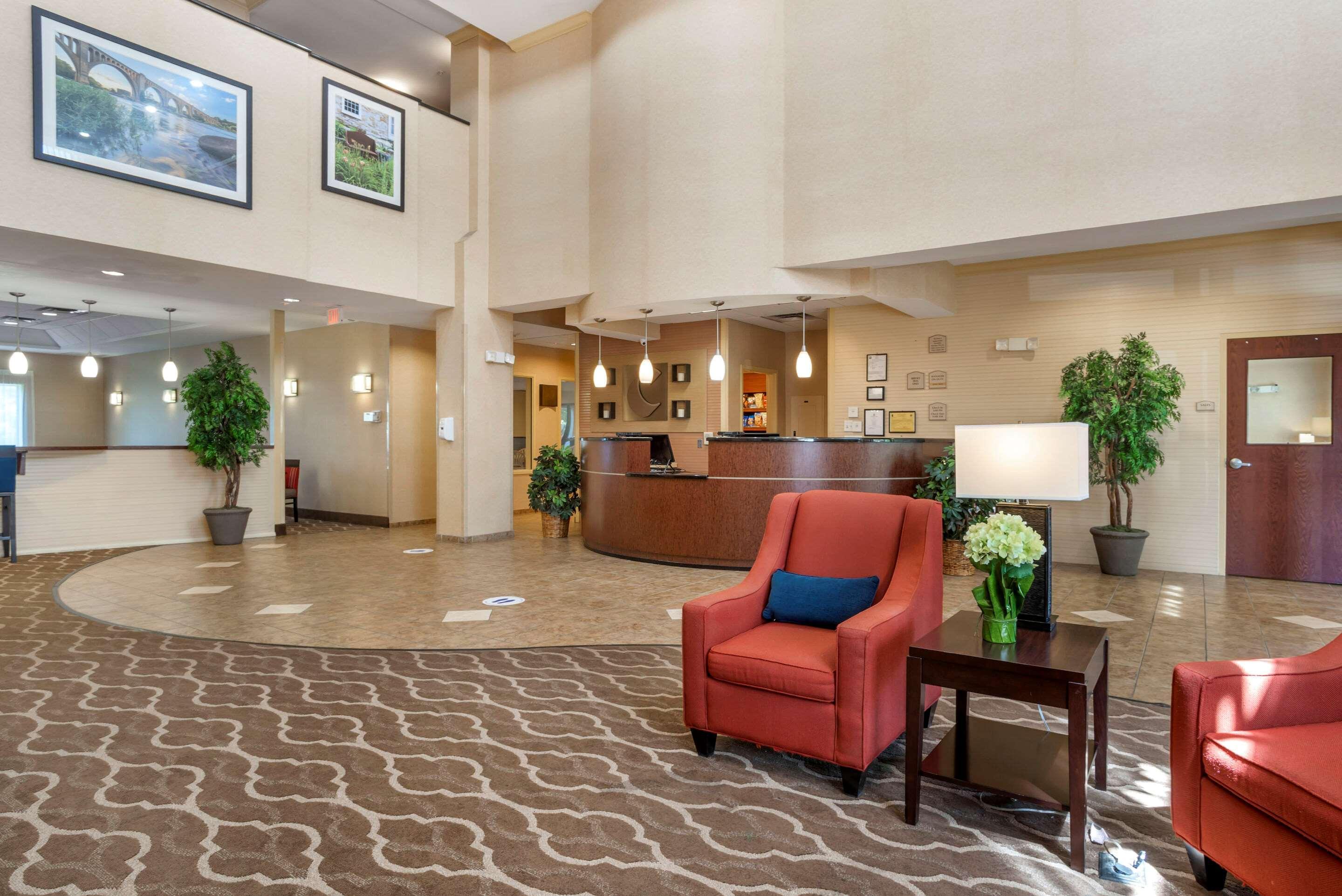 Comfort Suites Fredericksburg North Eksteriør bilde